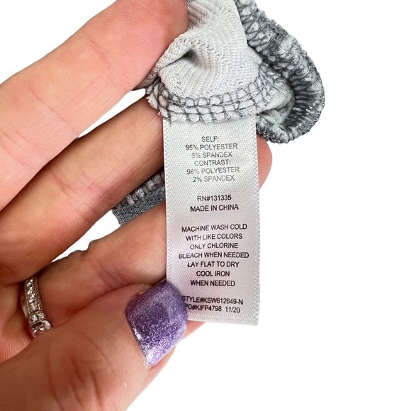 NWT Socialite Grey Mock Neck Textured Sweatshirt Size M - Picture 8 of 8